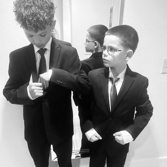 Meet your Posher, Kim - Picture 13 of 14